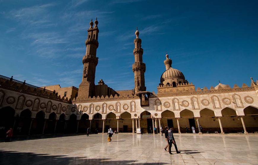 Egyptian Museum, Citadel and Old Cairo Tour
