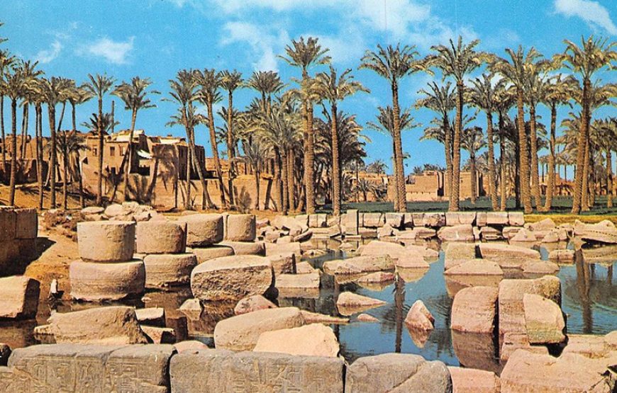 Giza Pyramids, Memphis and Sakkara Tour